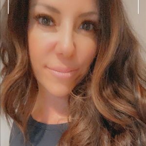 Meet your Posher, Toni